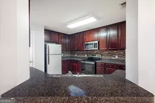 118 Covington Cove, Byron, GA 31008 - Photo 10