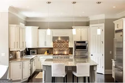 317 Windsor Parkway, Atlanta, GA 30342 - Photo 12