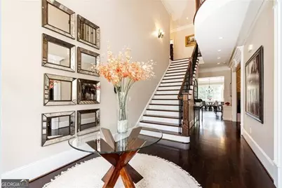 317 Windsor Parkway, Atlanta, GA 30342 - Photo 4