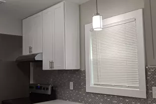 2861 Forrest Hills Dr SW, Atlanta, GA 30315 - Photo 6