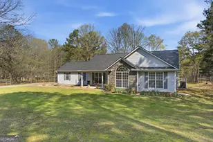 1255 Coan Dr, Locust Grove, GA 30248 - Photo 2
