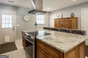 948 Azalea St, Blackshear, GA 31516 - Photo 10