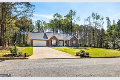 331 Patrick Circle, Jenkinsburg, GA 30234 - Photo 2