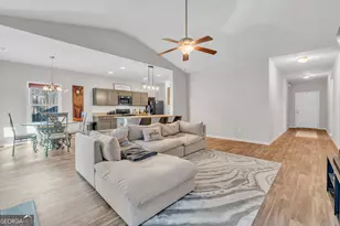 5 Hill Top Circle, Grantville, GA 30220 - Photo 8