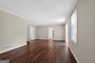 1036 Huntingdon Ct, Stone Mountain, GA 30083 - Photo 10