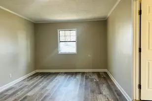 6165 Radford Dr, Riverdale, GA 30296 - Photo 14