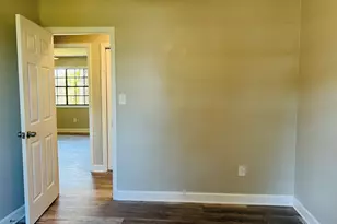 6165 Radford Dr, Riverdale, GA 30296 - Photo 22