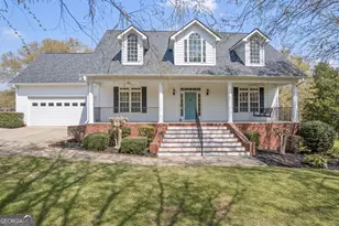 188 Ball St, Moreland, GA 30259 - Photo 1