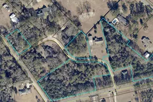 002 Gundy St, Glennville, GA 30427 - Photo 1