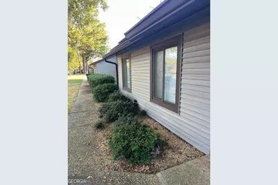 2725 Flintlock Place, Austell, GA 30106 - Photo 2