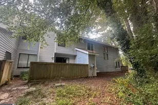 8569 Creekwood Way, Jonesboro, GA 30238 - Photo 4