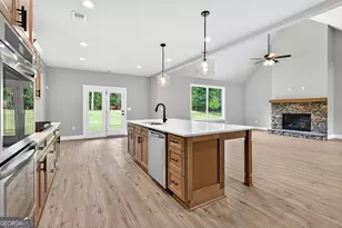 128 Atlantica Dr, Newnan, GA 30263 - Photo 24