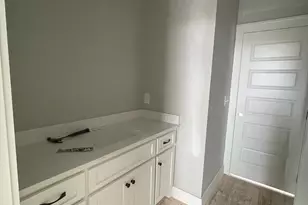 657 5th St, Fayetteville, GA 30214 - Photo 8