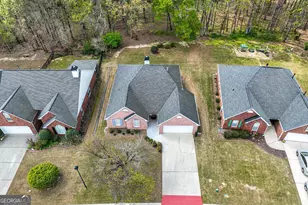 182 Meridian Dr, Stockbridge, GA 30281 - Photo 2