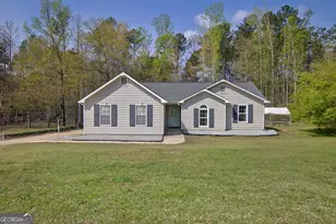 60 Merideth Trce, Sharpsburg, GA 30277 - Photo 2