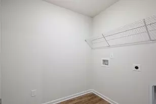 1306 Aura Ln, Lawrenceville, GA 30045 - Photo 16