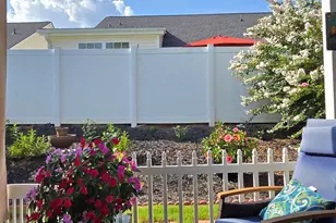 967 Village View Cir, Loganville, GA 30052 - Photo 12