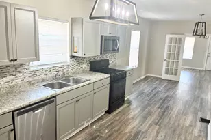 1097 Fortress Ave SW, Atlanta, GA 30315 - Photo 10