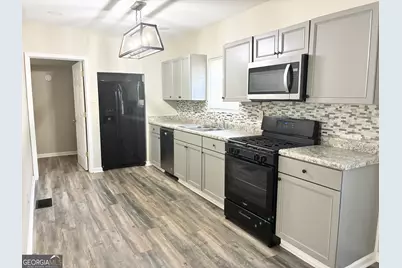 1097 Fortress Avenue SW, Atlanta, GA 30315 - Photo 8