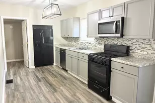 1097 Fortress Ave SW, Atlanta, GA 30315 - Photo 8