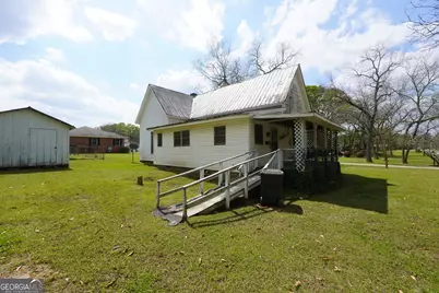 27 Smith Street, Locust Grove, GA 30248 - Photo 8