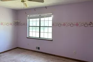 7038 Whitfield Dr, Riverdale, GA 30296 - Photo 8