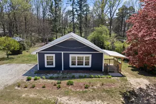 142 Galloway St, Cornelia, GA 30531 - Photo 2