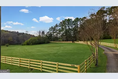 7686 Highway 136 W, Talking Rock, GA 30175 - Photo 6