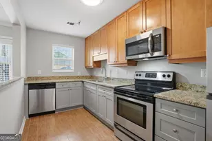 215 Winding River Dr, Atlanta, GA 30350 - Photo 4