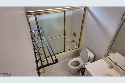 7616 Livingston Drive, Jonesboro, GA 30236 - Photo 16