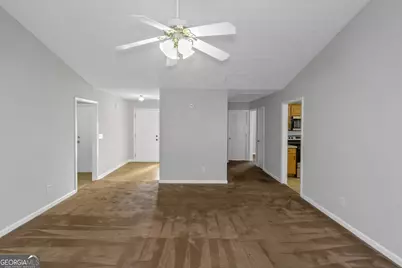 275 Hunters Trace, Covington, GA 30014 - Photo 8