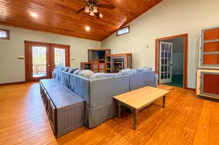 33 McNabb Ln, Clarkesville, GA 30523 - Photo 10