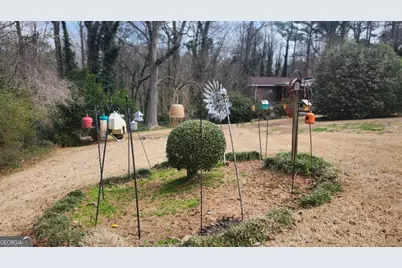 4456 Luxembourg Drive SW, Decatur, GA 30034 - Photo 4