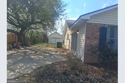 127 Foxwood Circle, Bonaire, GA 31005 - Photo 2
