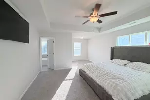 1040 Shadow Glen Drive, Fairburn, GA 30213 - Photo 10