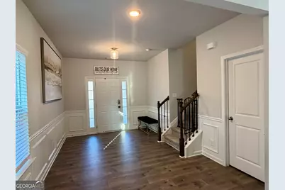 1040 Shadow Glen Drive, Fairburn, GA 30213 - Photo 2