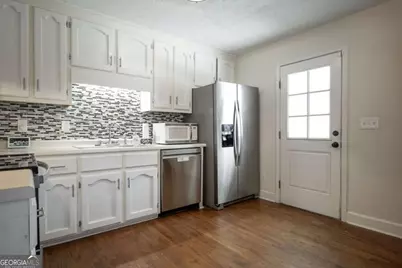 223 5th Avenue, Winder, GA 30680 - Photo 10