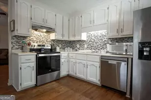 223 5th Ave, Winder, GA 30680 - Photo 12