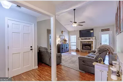 205 Wagon Wheel Trail, Senoia, GA 30276 - Photo 4