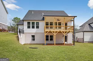 2528 Parkside Wy, Gainesville, GA 30507 - Photo 2
