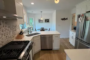 2015 N Creek Cir, Alpharetta, GA 30009 - Photo 8