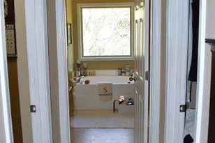 1226 Castleberry Dr, Buford, GA 30518 - Photo 18