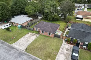 251 Garden Cir, Hinesville, GA 31313 - Photo 22