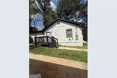 2581 Hood Avenue NW, Atlanta, GA 30318 - Photo 2