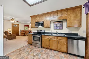 1502 Cumming Dr, Elberton, GA 30635 - Photo 12