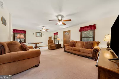 1502 Cumming Drive, Elberton, GA 30635 - Photo 8