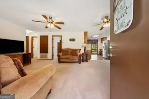 1502 Cumming Dr, Elberton, GA 30635 - Photo 6