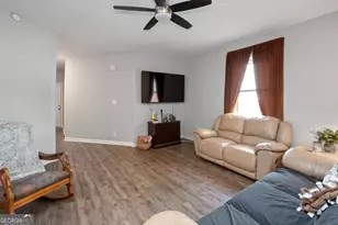 105 International St, Hogansville, GA 30230 - Photo 10