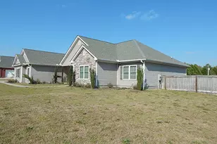 907 Cliett Rd, Byron, GA 31008 - Photo 2