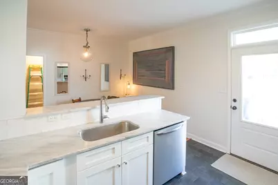 218 E 33rd Street, Savannah, GA 31401 - Photo 14